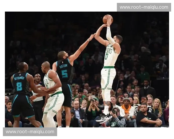 黄蜂八人得分上双团队取胜 主场大胜独行侠迎来五连胜